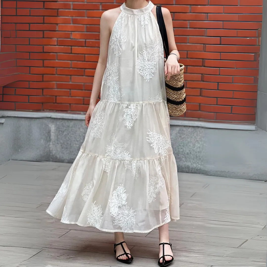 新中式刺绣提花挂脖吊带连衣裙 New Chinese Style Embroidered Jacquard Halter Dress