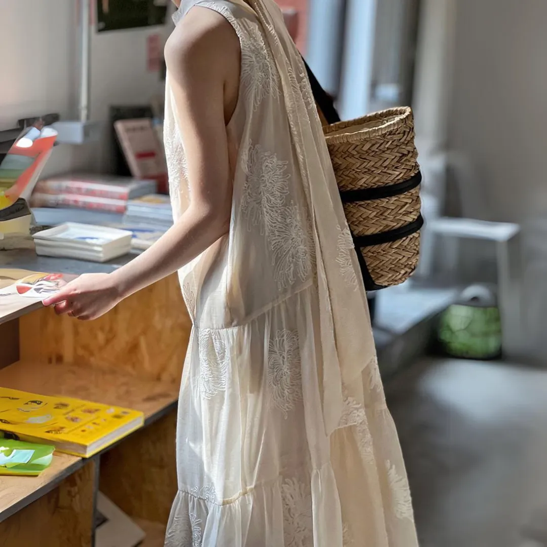 新中式刺绣提花挂脖吊带连衣裙 New Chinese Style Embroidered Jacquard Halter Dress