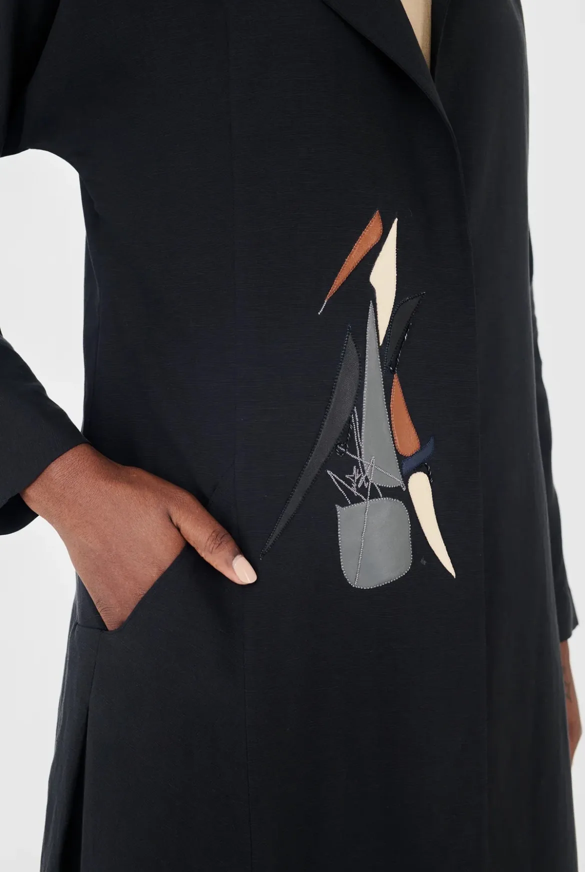 ALMAHA-BLK009 ABAYA