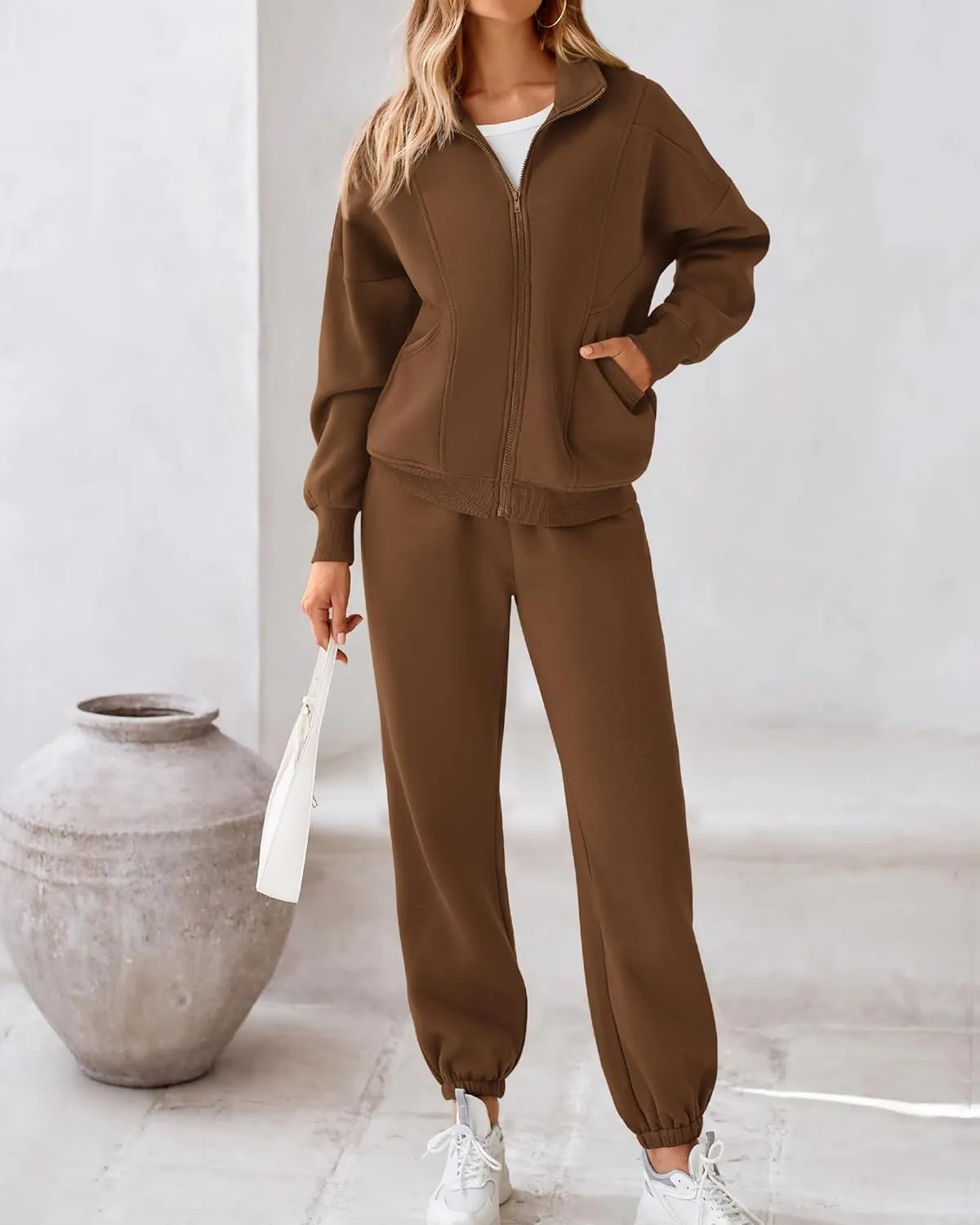 BTFBM Womens Sweatsuits 2 Piece Set 2025 Fleece Long Sleeve Zip Up Sweatshirt Sweatpants Winter Fall Outfits Jogger Sets