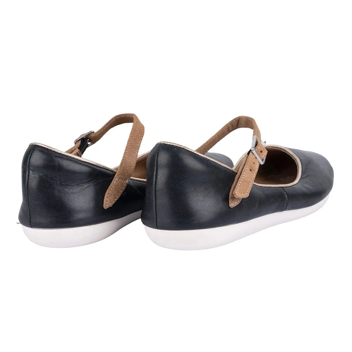 Clarks Artisan Feature Film Casual Ballerinas Leather Black Colour For Women
