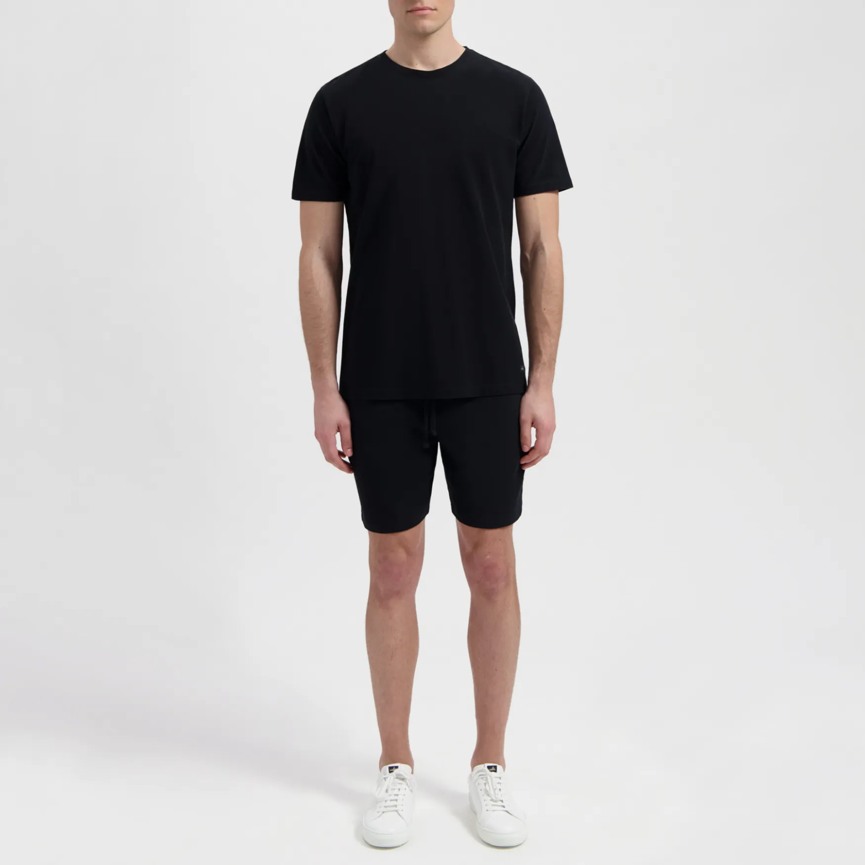 KEY | Pure Black