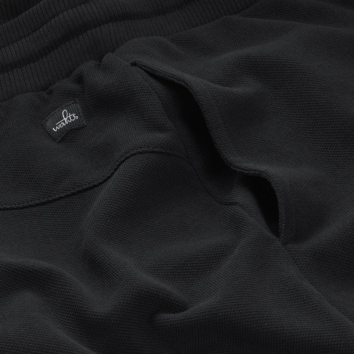 KEY | Pure Black