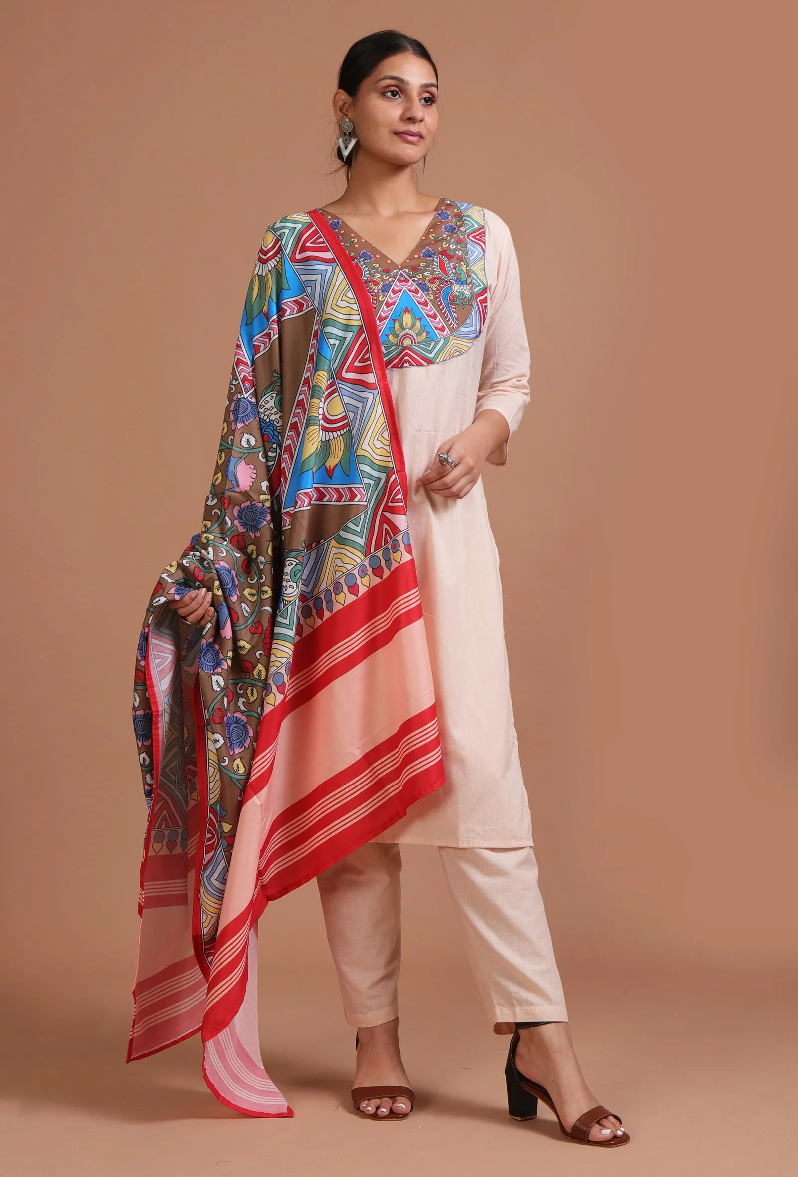 Set Of 3: Off White & Red Cotton Printed Kurta With Pant & Dupatta