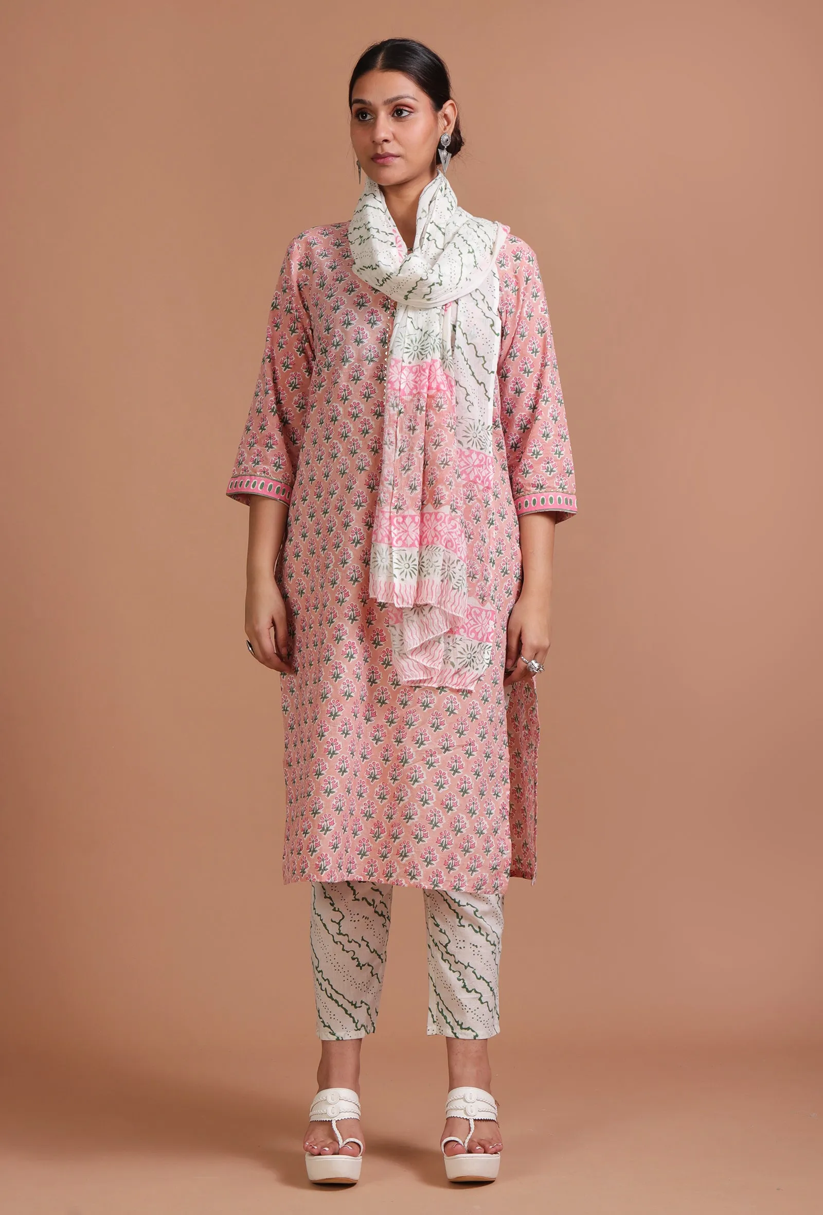 Set Of 3: Pink & White Cotton Printed Kurta With Pant & Dupatta