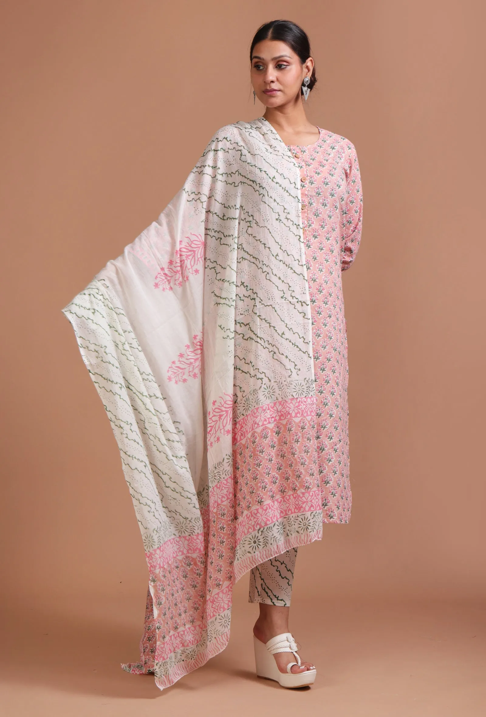 Set Of 3: Pink & White Cotton Printed Kurta With Pant & Dupatta
