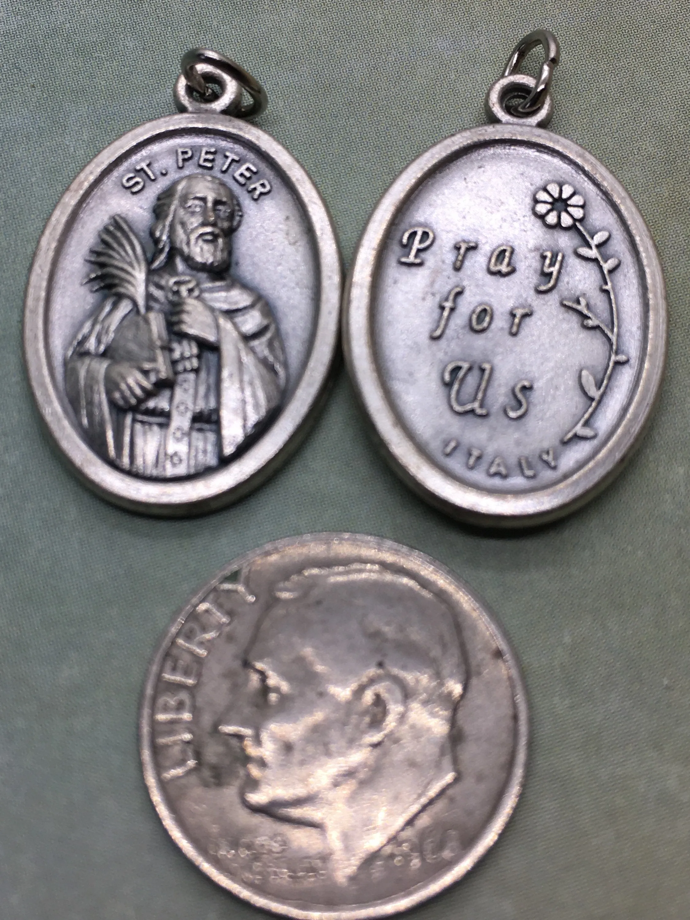 Sts. Peter & Paul holy medal - Catholic Saints and Apostles - patrons of evangelists, authors, public relations, bridge builders, fishermen
