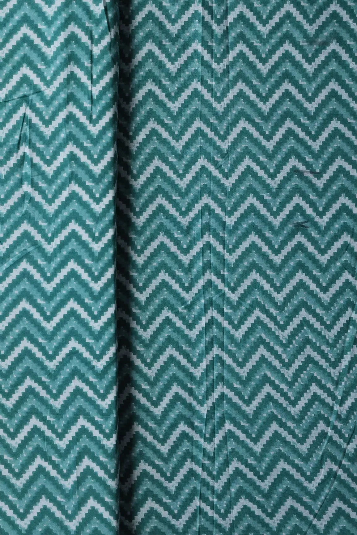 White And Jungle Green Chevron Print On Pure Cotton Fabric