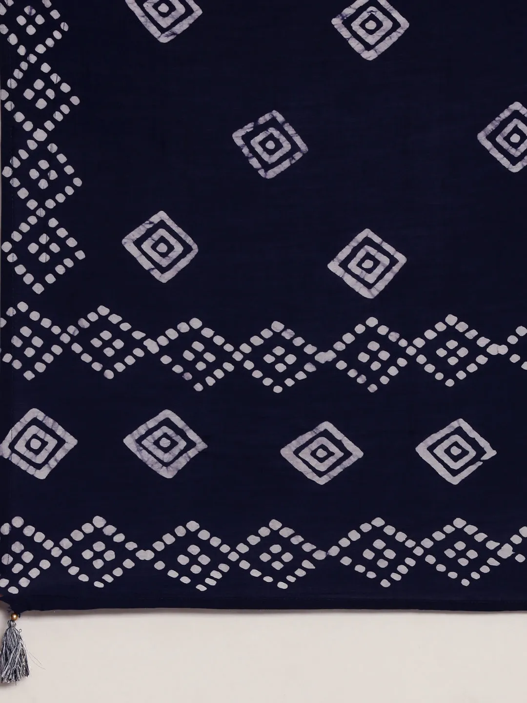 Women Navy Blue Geometrical Kurta Set