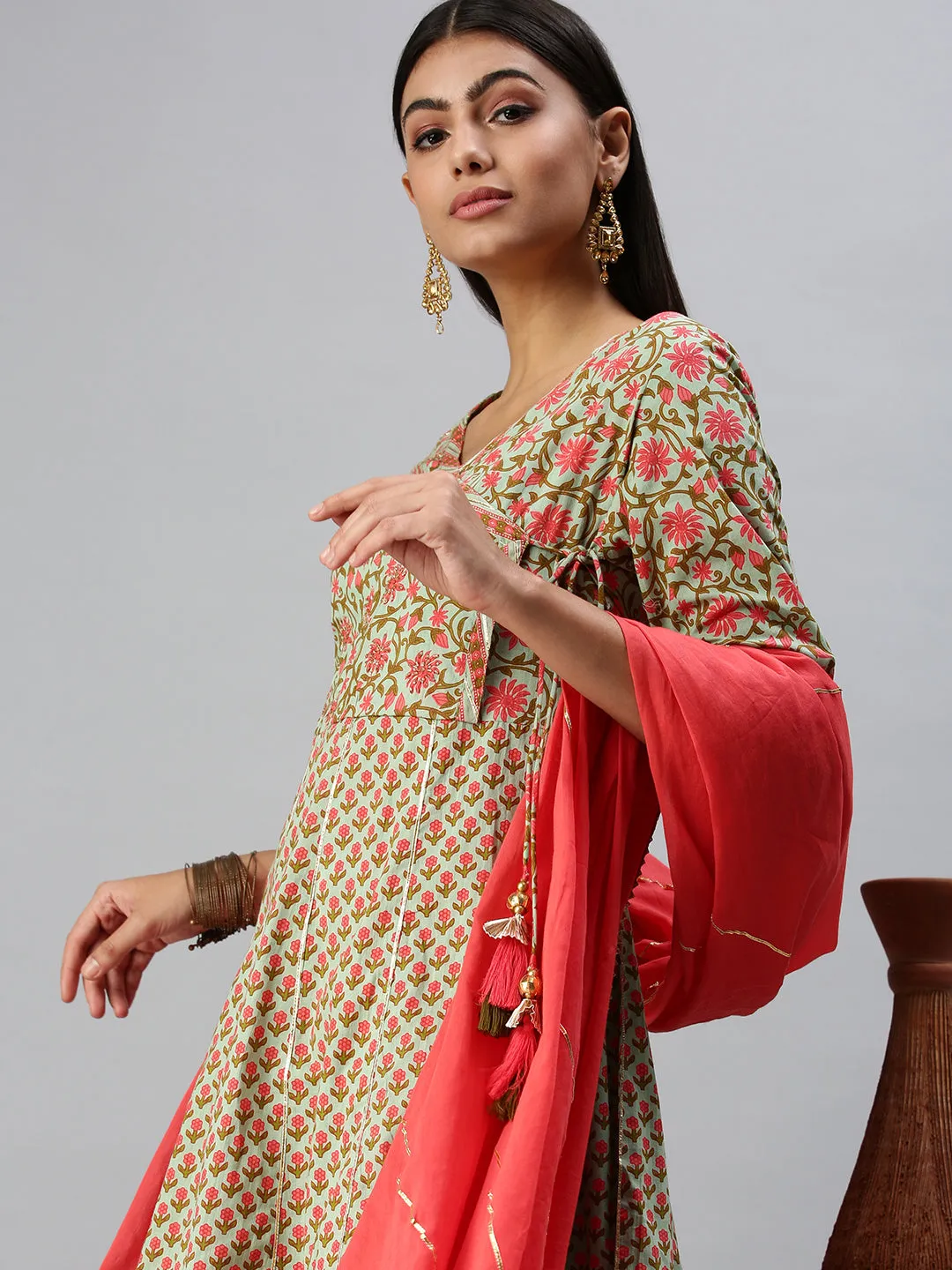 Women's Green & Pink Printed Kurta Sets